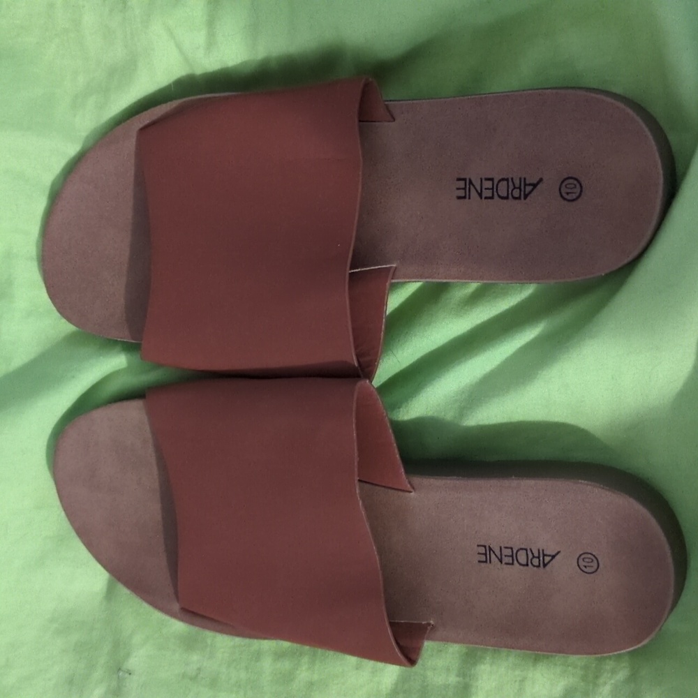 Ardene Brown Minimalist Slides Slip-On